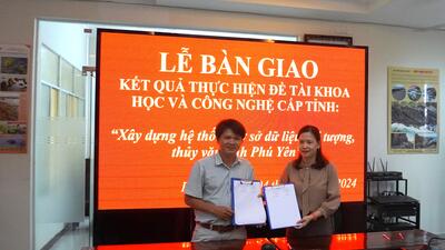 Hình ảnh hoạt động bàn giao kết quả nhiệm vụ khoa học và công nghệ đưa vào ứng dụng trong thực tiễn sản xuất, đời sống