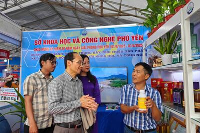Một số hình hành hoạt động khoa KHCN, ĐMST và Chuyển đổi số tại Triển lãm thành tựu kinh tế - xã hội Phú Yên năm 2025